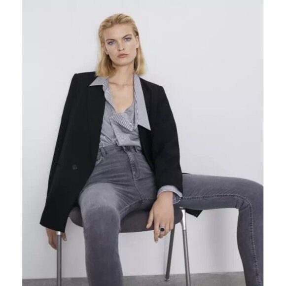 Zara Womens Jeans The High Waist Skinny Denim Distressed in Lead Grey Size USA 4 - Picture 3 of 12